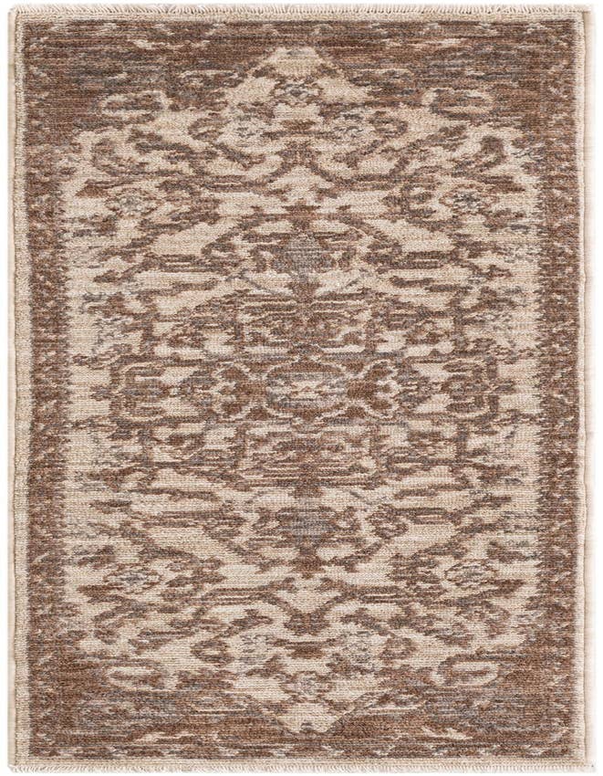 Detail image of 2' x 6' 3 Grand Tradition Runner Rug