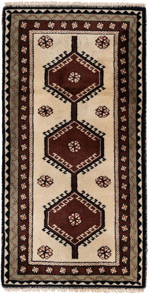 Detail image of 3' 1 x 5' 11 Hand Knotted Hamedan Wool Runner Rug