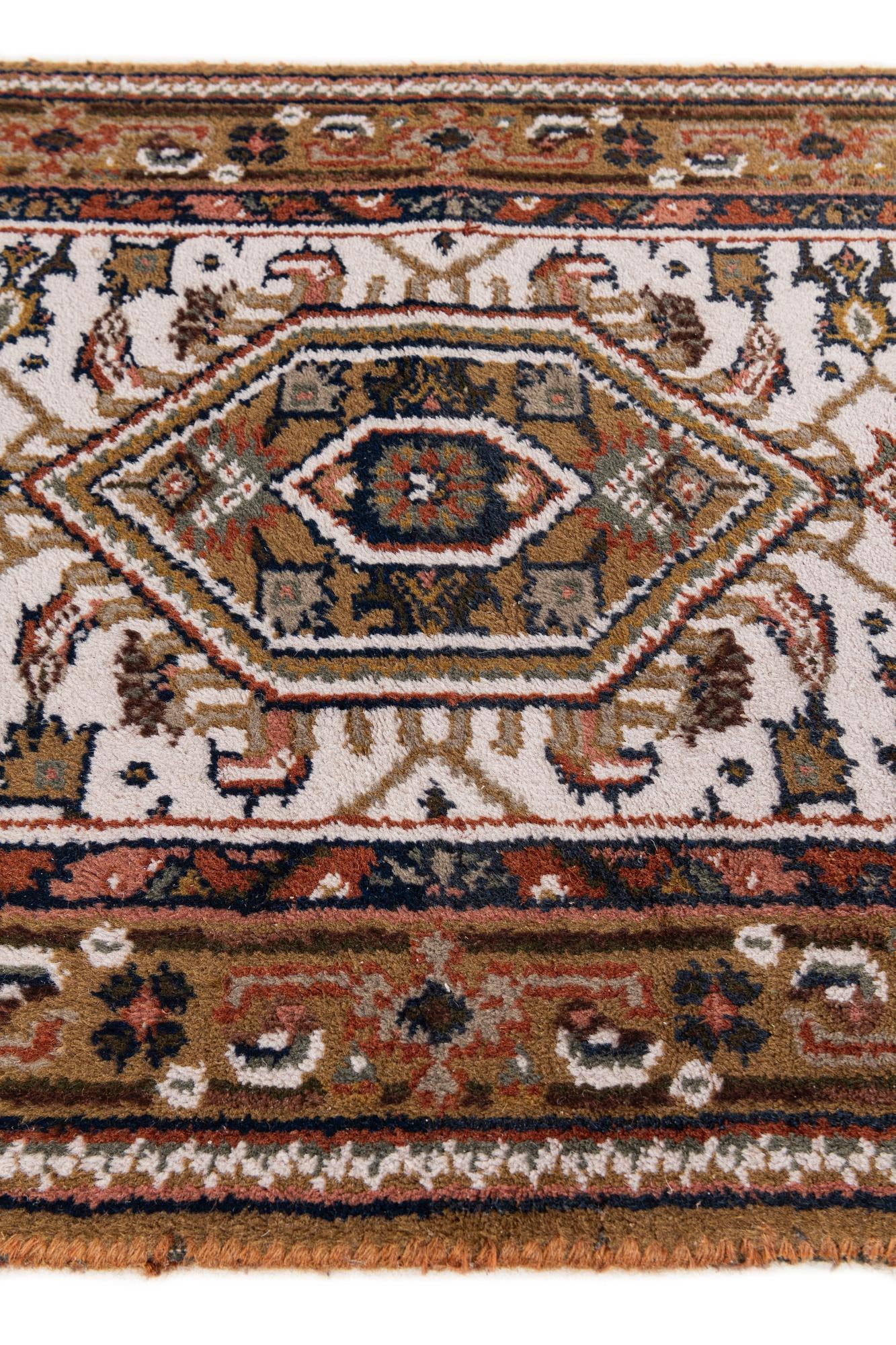2' 4 x 4' 10 Hand Knotted Hamedan Wool Runner Rug
