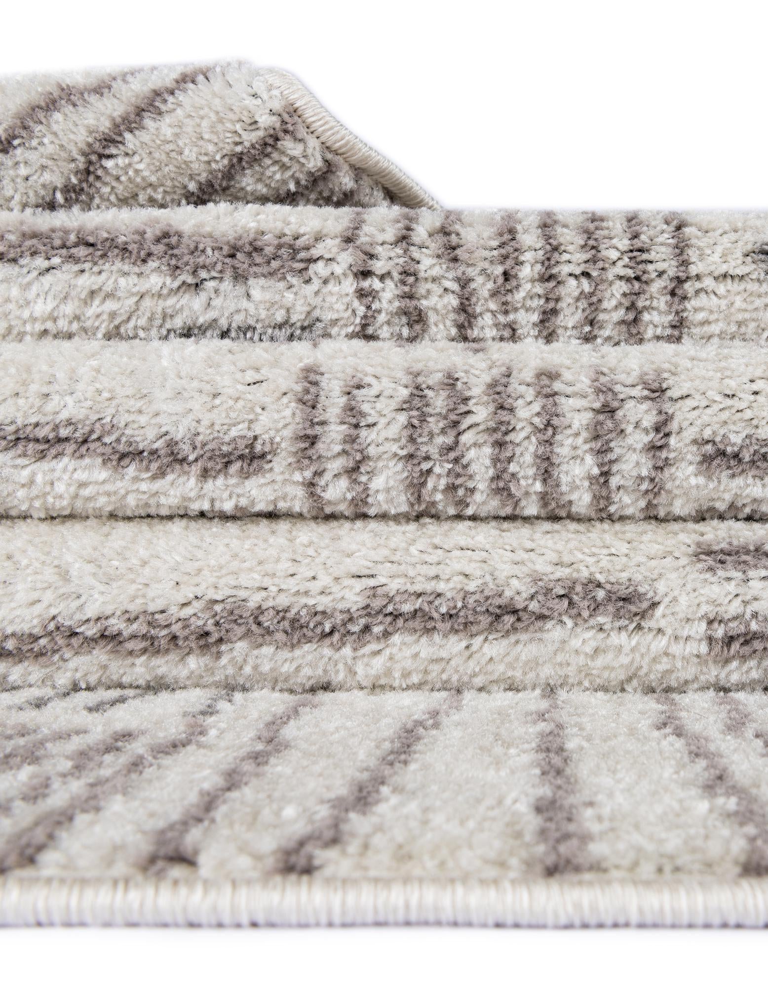 2' x 8' Hanahan Runner Rug