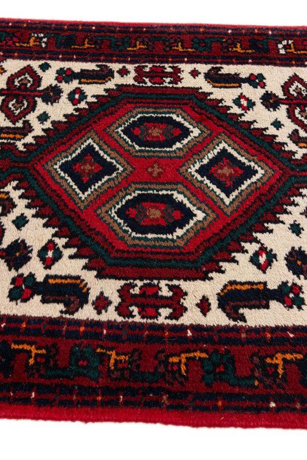 Detail image of 2' 3 x 4' 4 Hand Knotted Heriz Wool Runner Rug