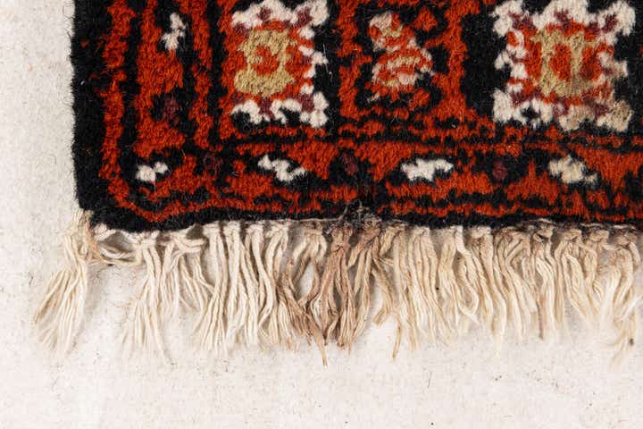 2' 4 x 4' 7 Hand Knotted Heriz Wool Runner Rug