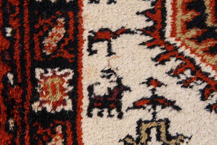 2' 4 x 4' 7 Hand Knotted Heriz Wool Runner Rug