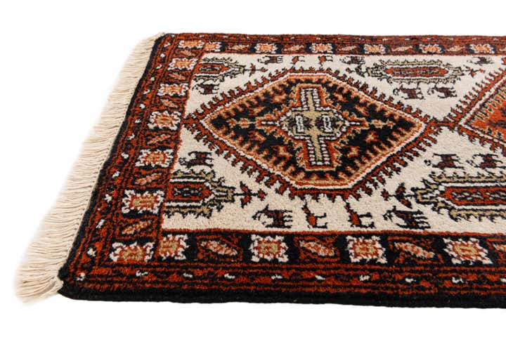 2' 4 x 4' 7 Hand Knotted Heriz Wool Runner Rug