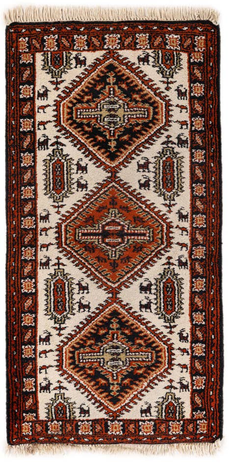 Detail image of 2' 4 x 4' 7 Hand Knotted Heriz Wool Runner Rug