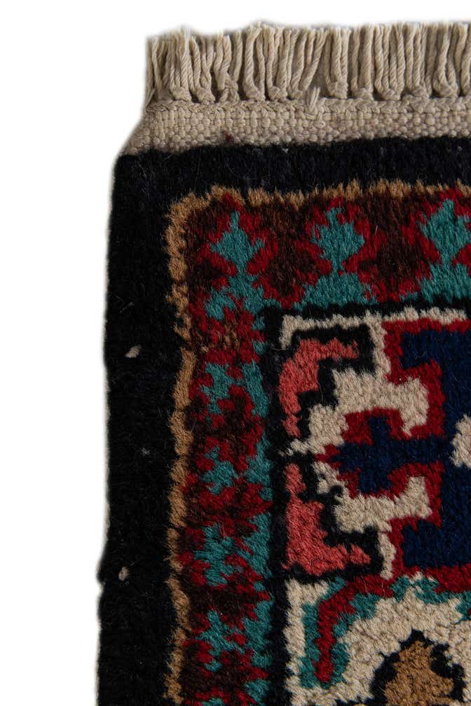 2' 9 x 9' 9 Hand Knotted Heriz Wool Runner Rug