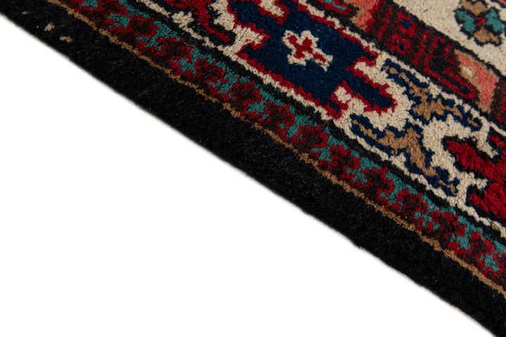 2' 9 x 9' 9 Hand Knotted Heriz Wool Runner Rug