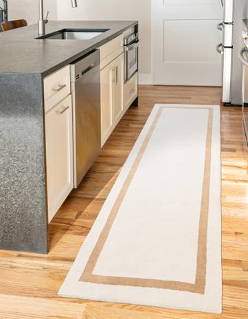 2' 7 x 8' Jill Zarin Border Wool Runner Rug