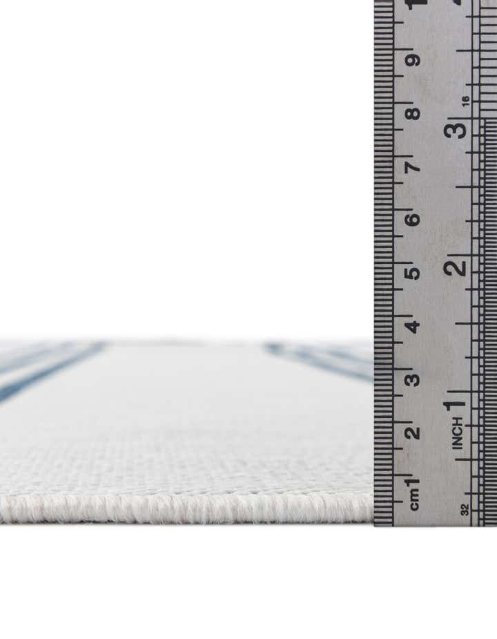 2' x 8' Easy-Clean Jill Zarin Anguilla Indoor / Outdoor Runner Rug