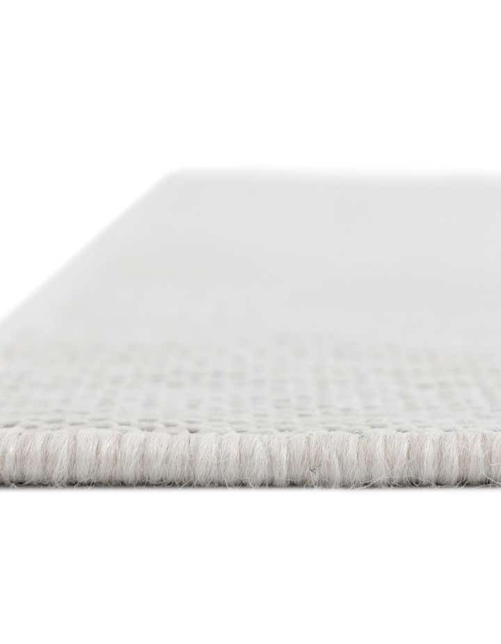 2' x 8' Easy-Clean Jill Zarin Anguilla Indoor / Outdoor Runner Rug