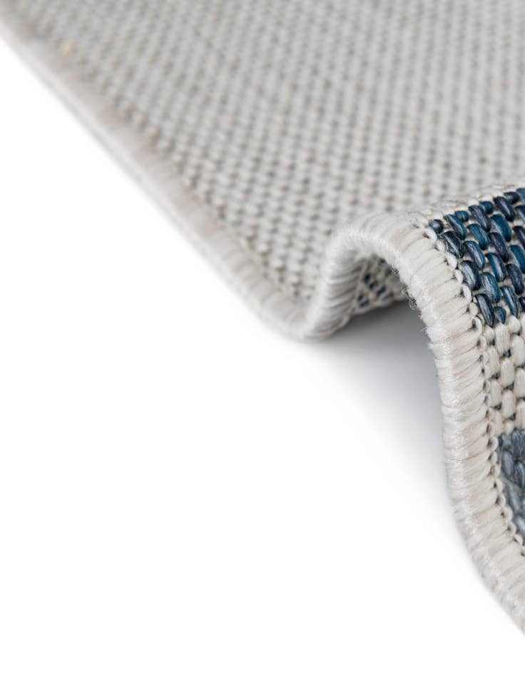 Detail image of 2' x 6'  Washable Jill Zarin Anguilla Indoor / Outdoor Runner Rug