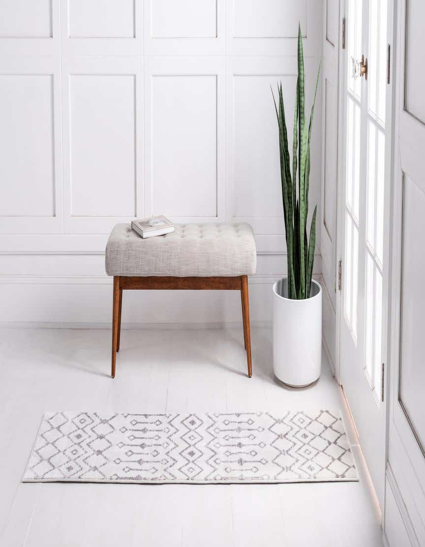 Detail image of 75cm x 250cm Kasbah Trellis Runner Rug