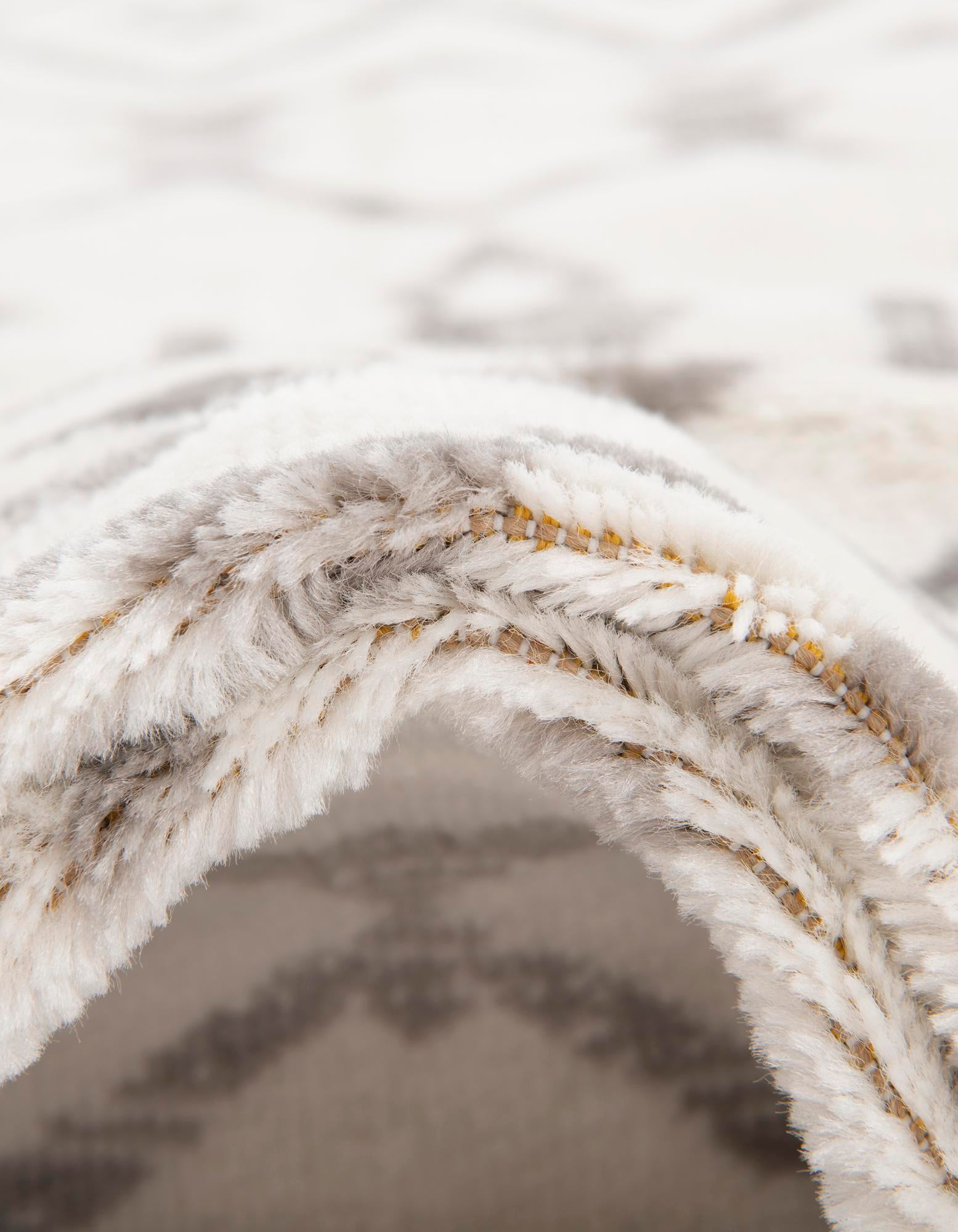 2' x 9' 10 Kasbah Trellis Runner Rug