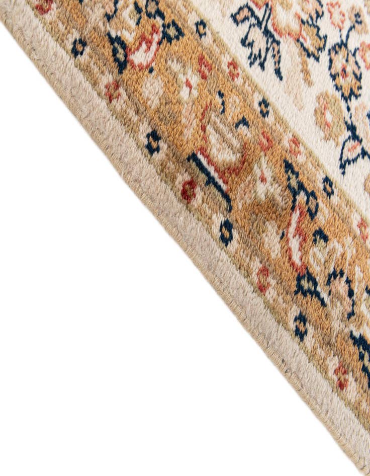 Detail image of 2' 9 x 9' 7  Hand Knotted Kashan Wool Runner Rug