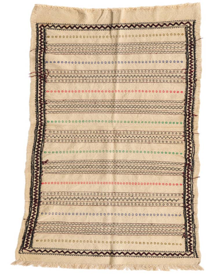 Detail image of 2' 5 x 6' 7 Hand Knotted Kilim Fars Persian Wool Runner Rug