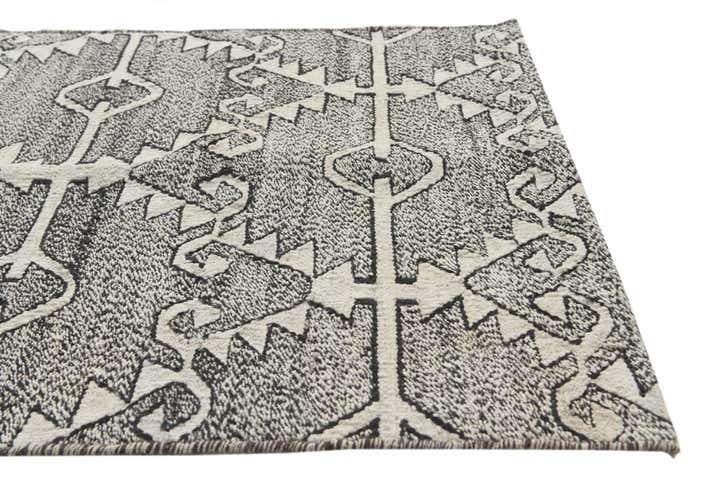 2' 6 x 9' 4 Hand Woven Kilim Modern Wool Runner Rug