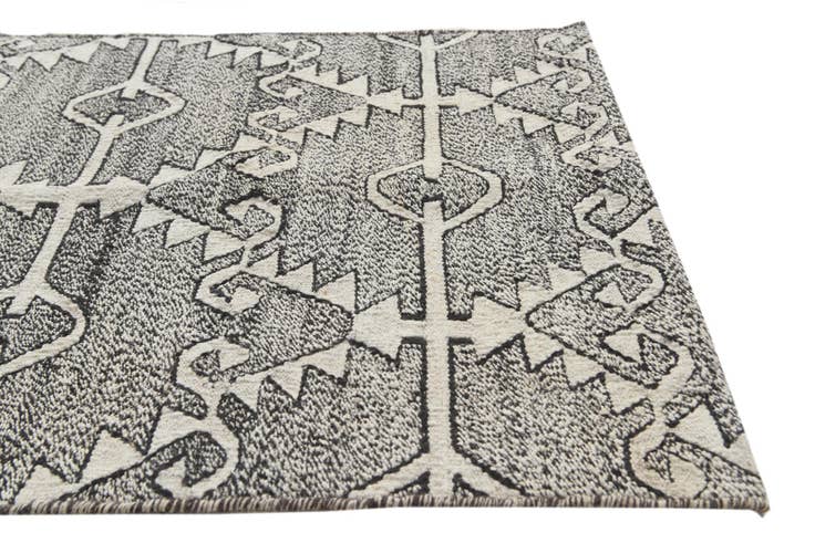 Detail image of 2' 6 x 9' 4 Hand Woven Kilim Modern Wool Runner Rug