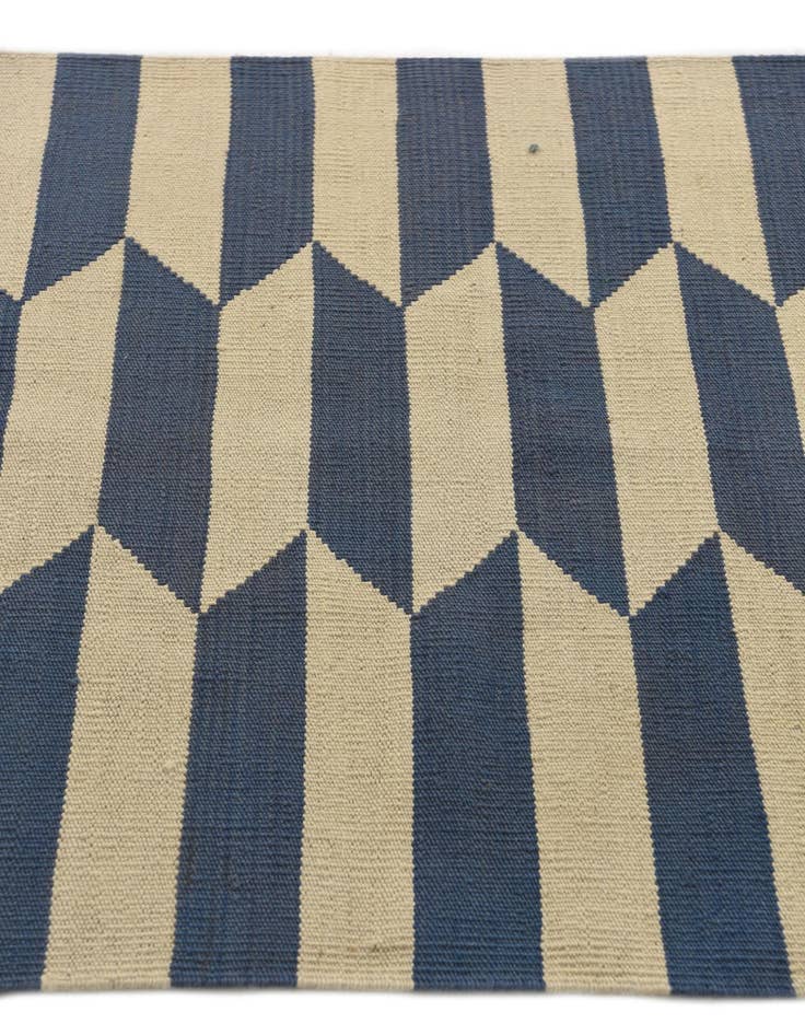 Detail image of 2' 9 x 9' 6  Hand Woven Kilim Modern Wool Runner Rug