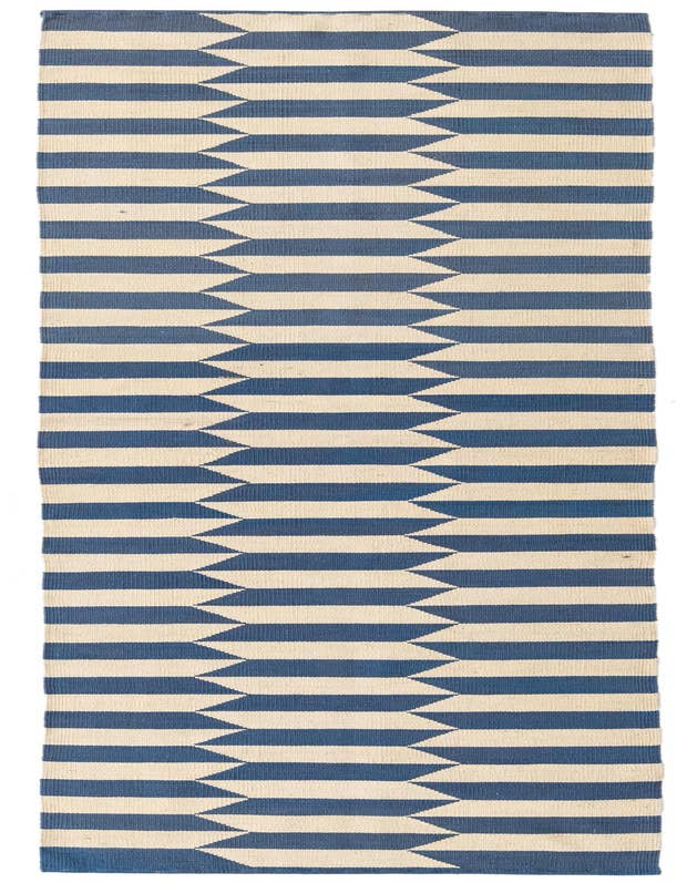 Detail image of 2' 9 x 9' 6 Hand Woven Kilim Modern Wool Runner Rug