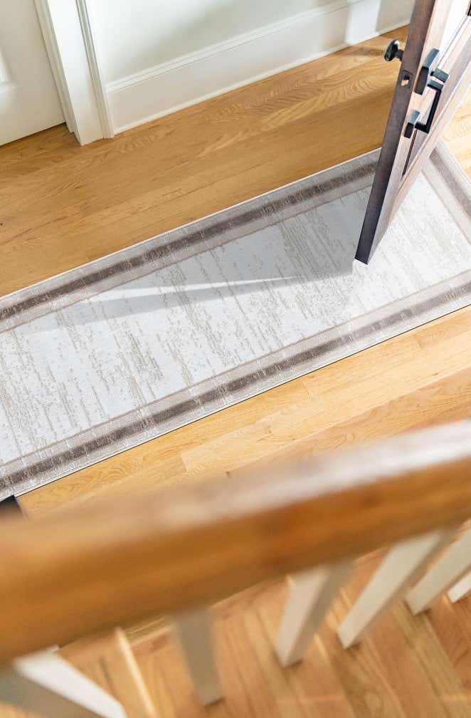 2' 7 x 8' Laguna Runner Rug