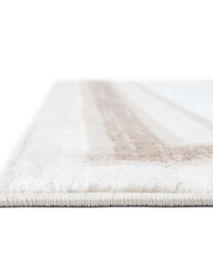 2' 7 x 8' Laguna Runner Rug