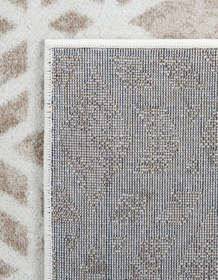 2' 7 x 8' Laguna Runner Rug