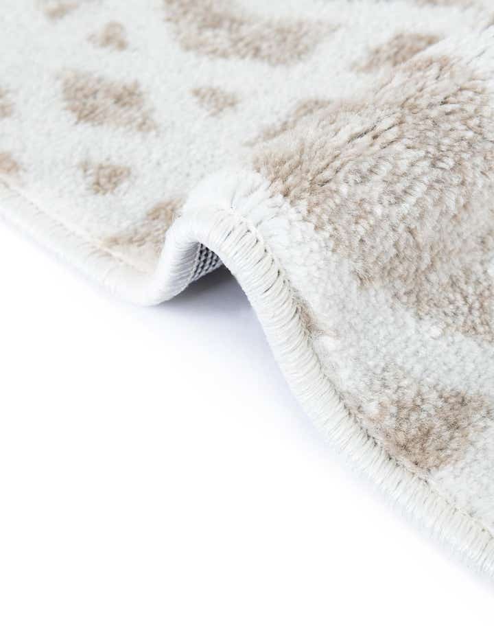 2' 7 x 8' Laguna Runner Rug