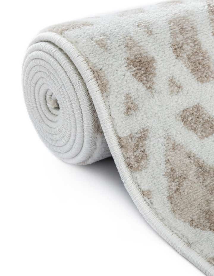 2' 7 x 8' Laguna Runner Rug