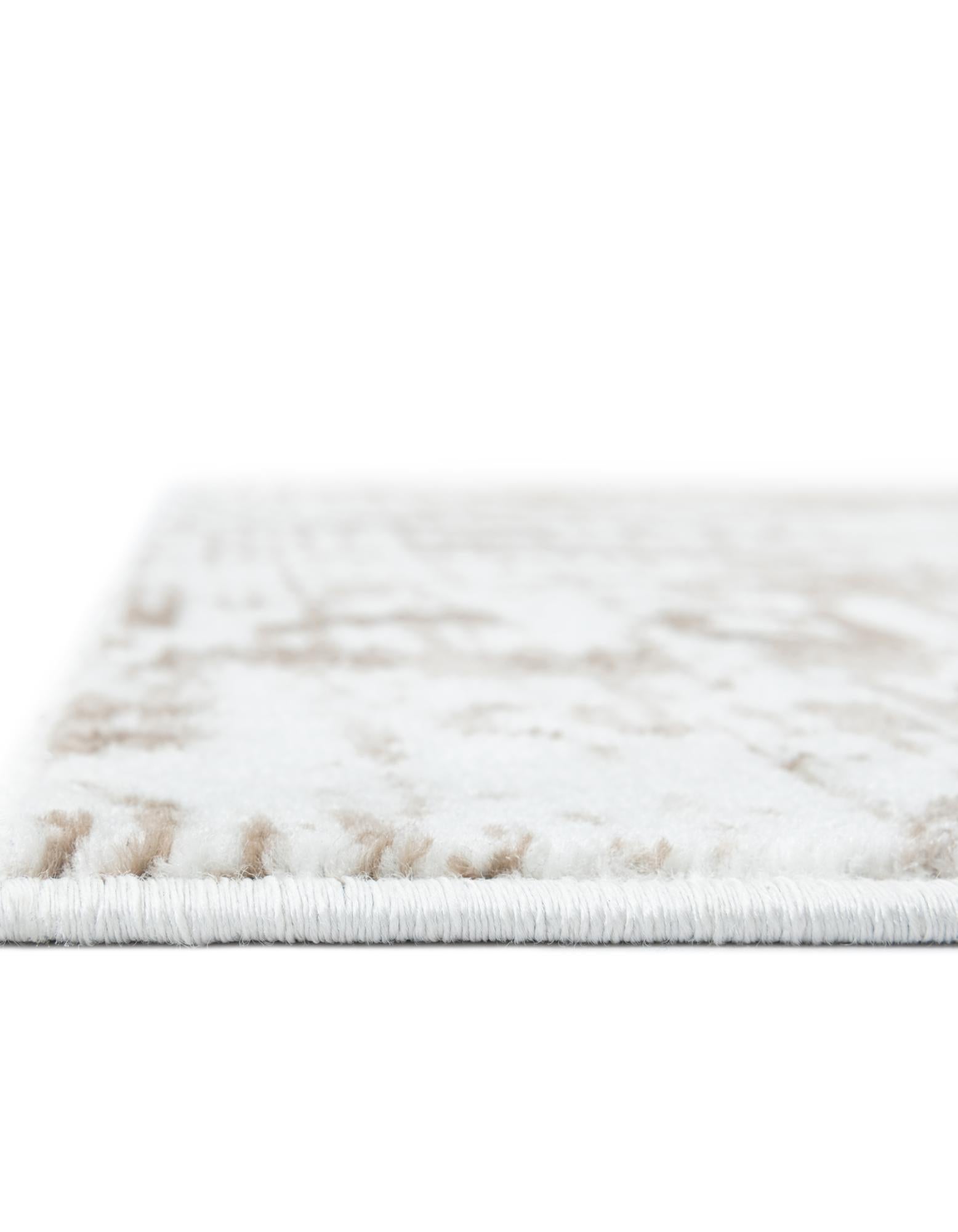 2' 7 x 8' Laguna Runner Rug