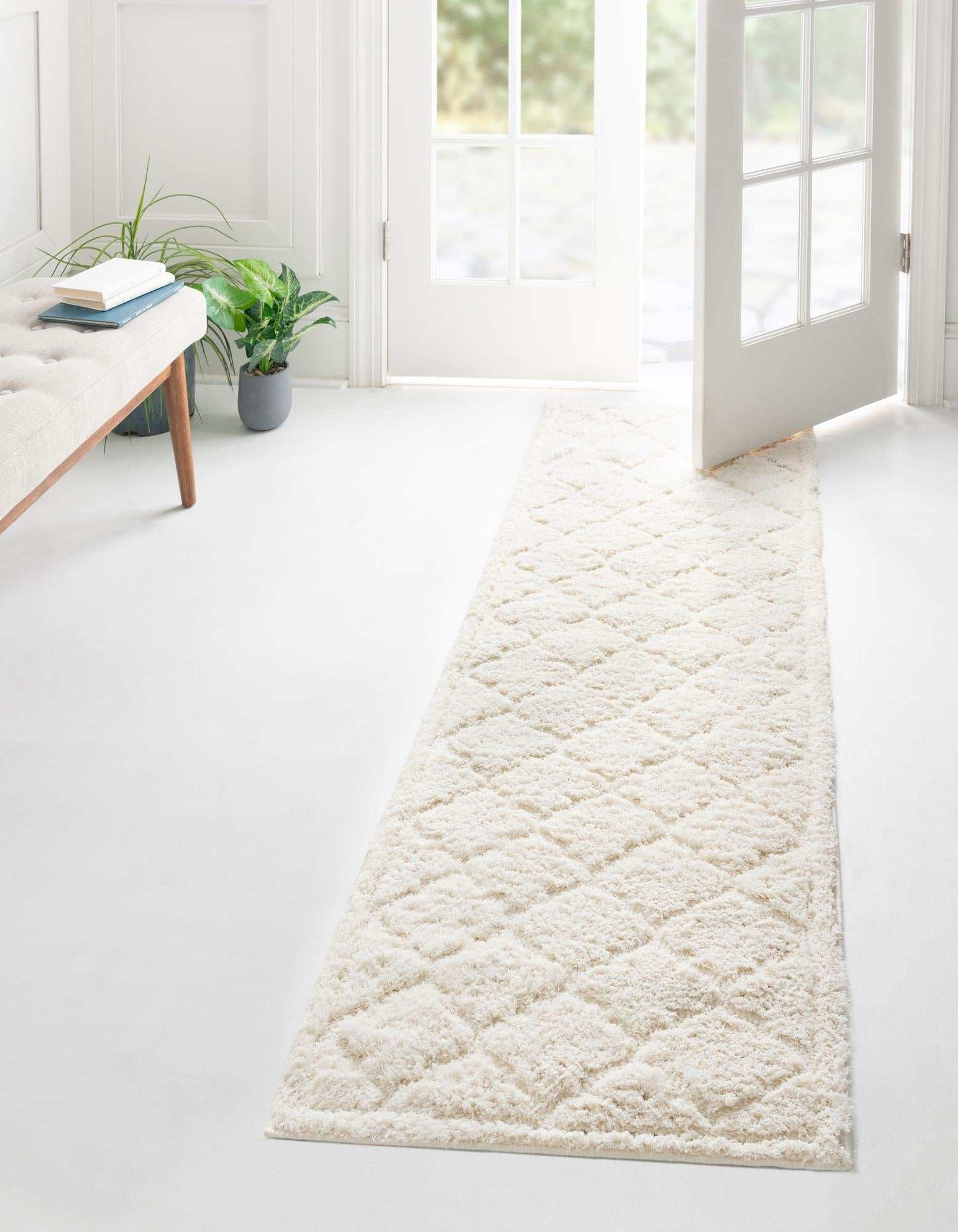 Ivory Lattice Shag Runner Rug