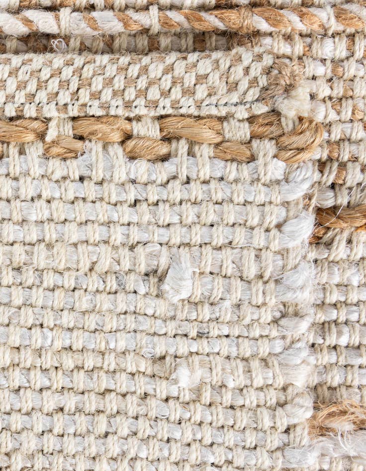 Detail image of 2' 7 x 8'  Hand Braided Laurel Handwoven Jute Runner Rug