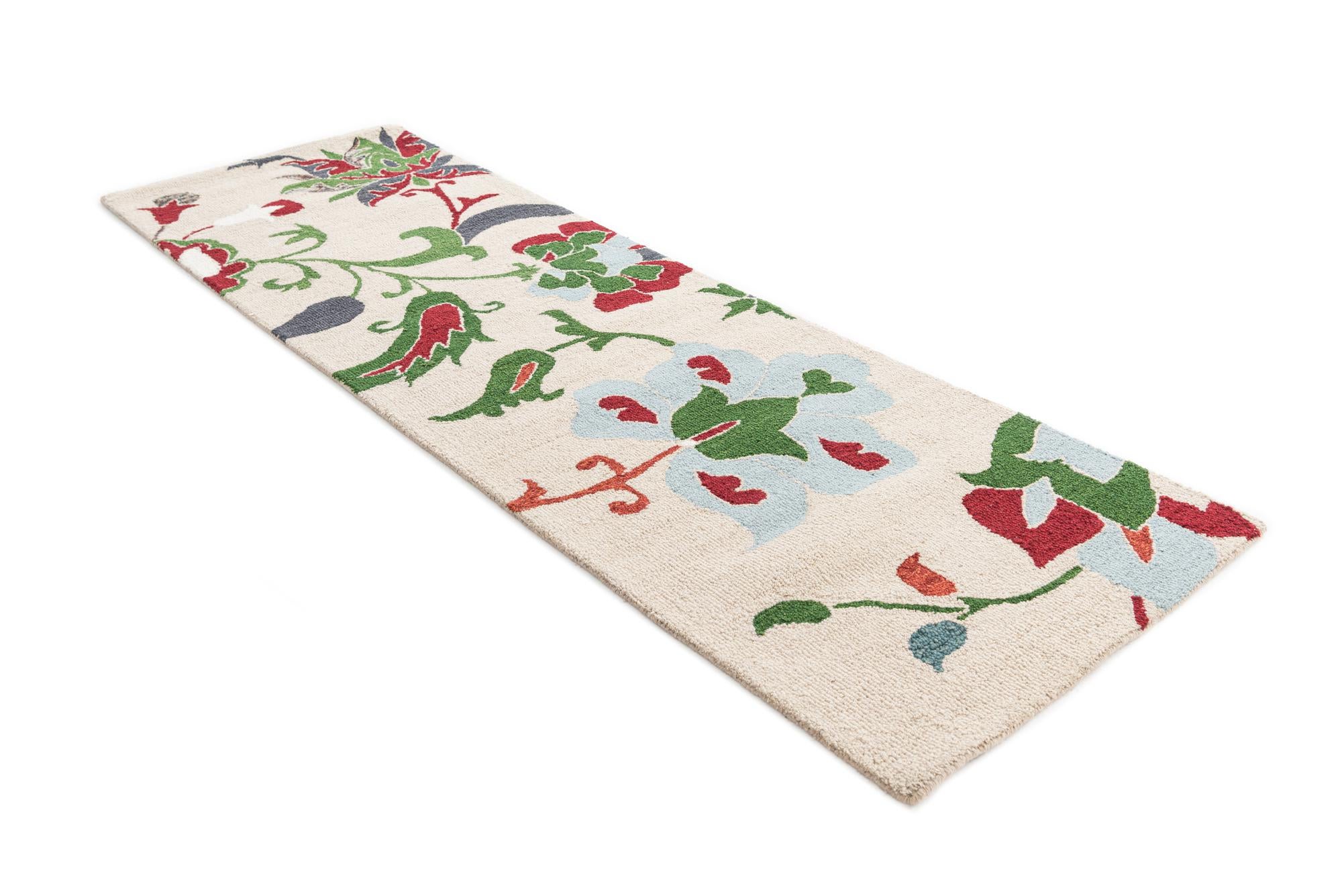 2' 6 x 8' Luna Runner Rug
