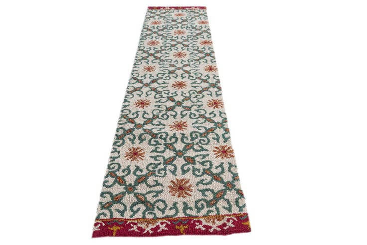 Detail image of 2' 4 x 10' Luna Runner Rug