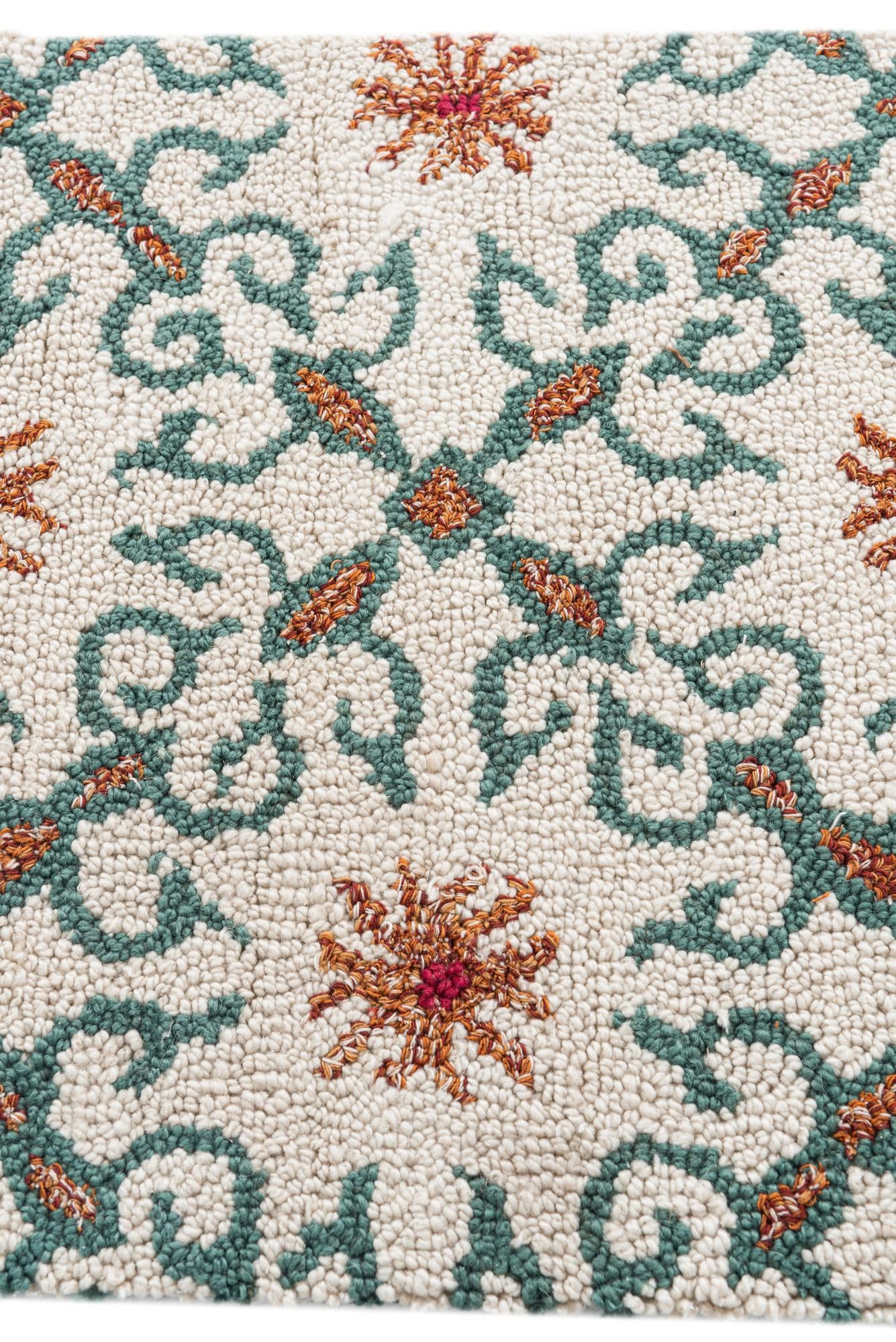 2' 4 x 10' Luna Runner Rug