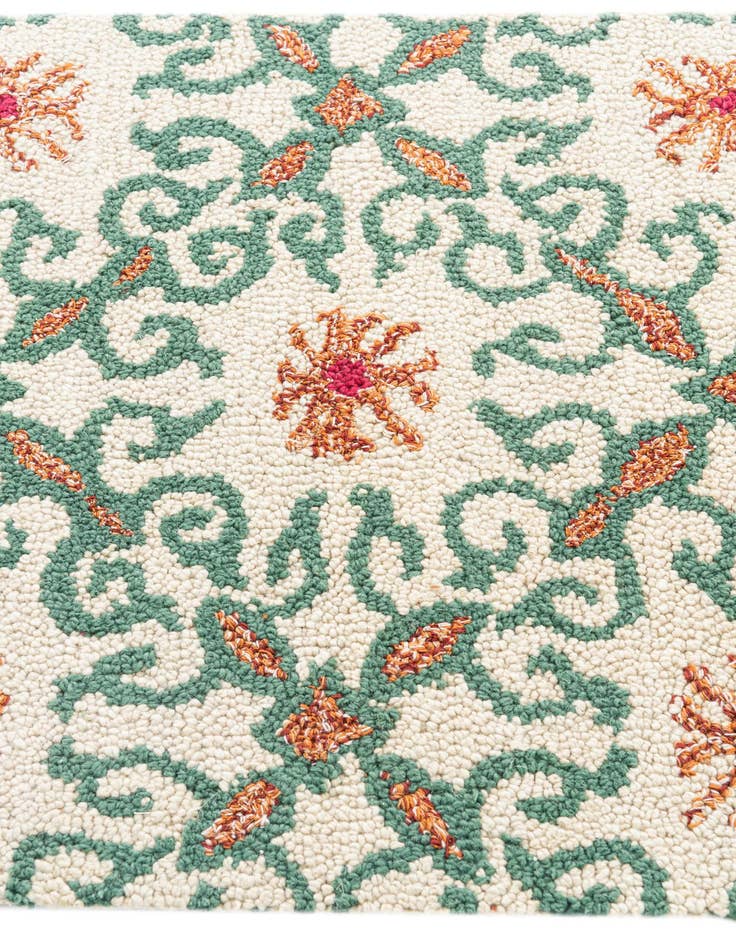 Detail image of 2' 4 x 9' 10 Luna Runner Rug