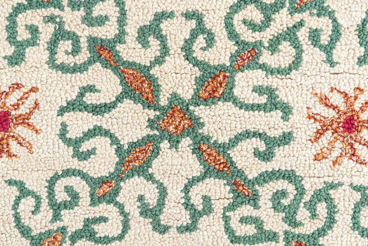 2' 4 x 9' 10 Luna Runner Rug