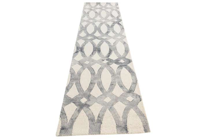 2' 5 x 9' 10 Luna Runner Rug