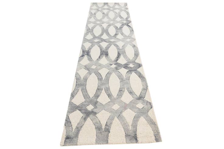 Detail image of 2' 5 x 9' 10 Luna Runner Rug