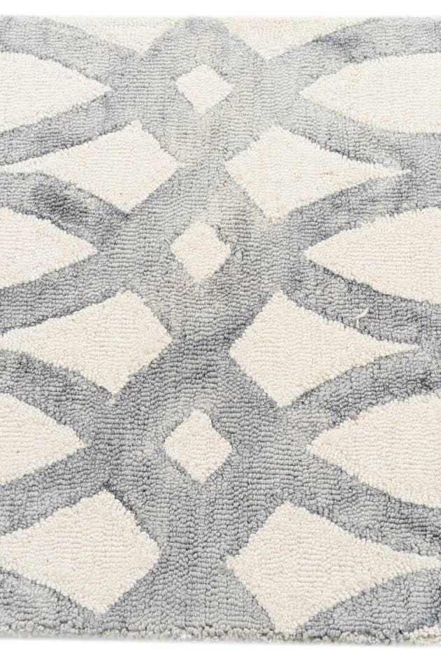 Detail image of 2' 5 x 9' 10 Luna Runner Rug