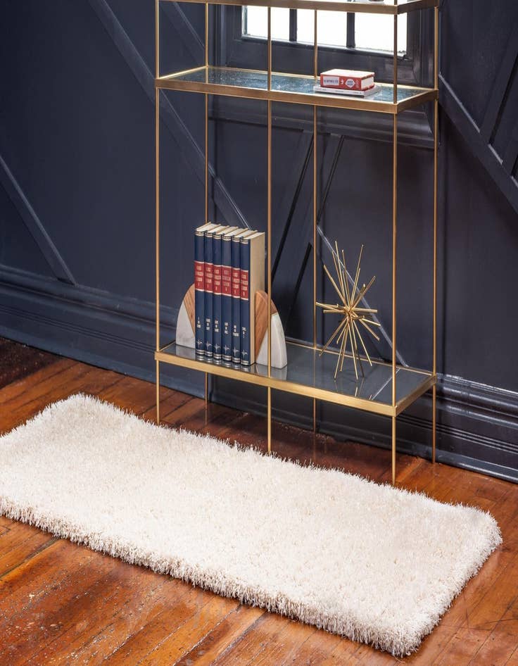 Detail image of 2' 7 x 6' Luxe Solid Shag Runner Rug