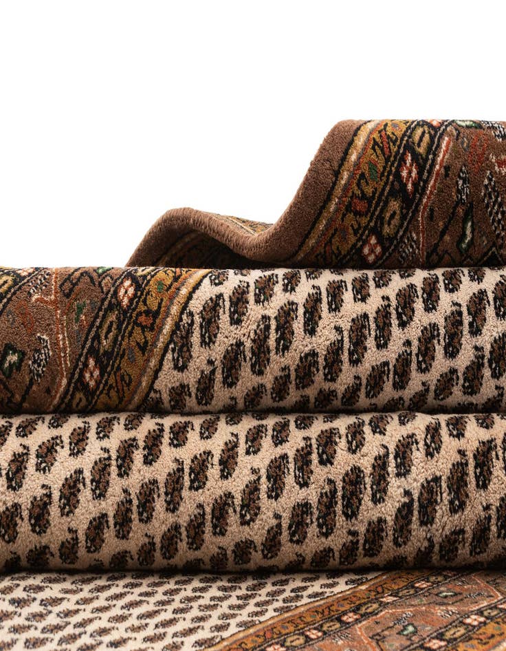 Detail image of 6' x 11' 6 Hand Knotted Mir Wool Runner Rug