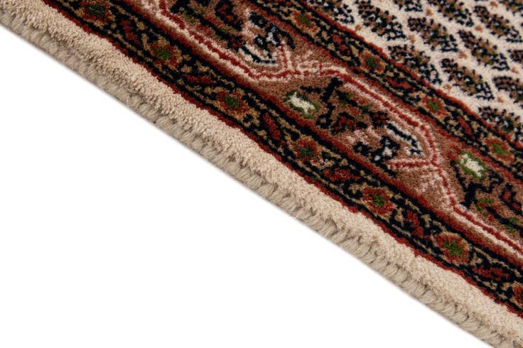 Detail image of 2' 4 x 4' 5 Hand Knotted Mir Wool Runner Rug