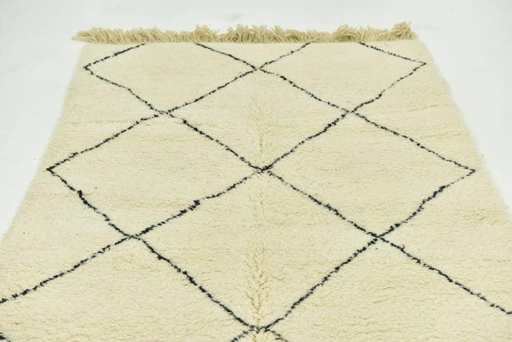 Detail image of 4' 6 x 8' 7 Hand Knotted Moroccan Wool Runner Rug