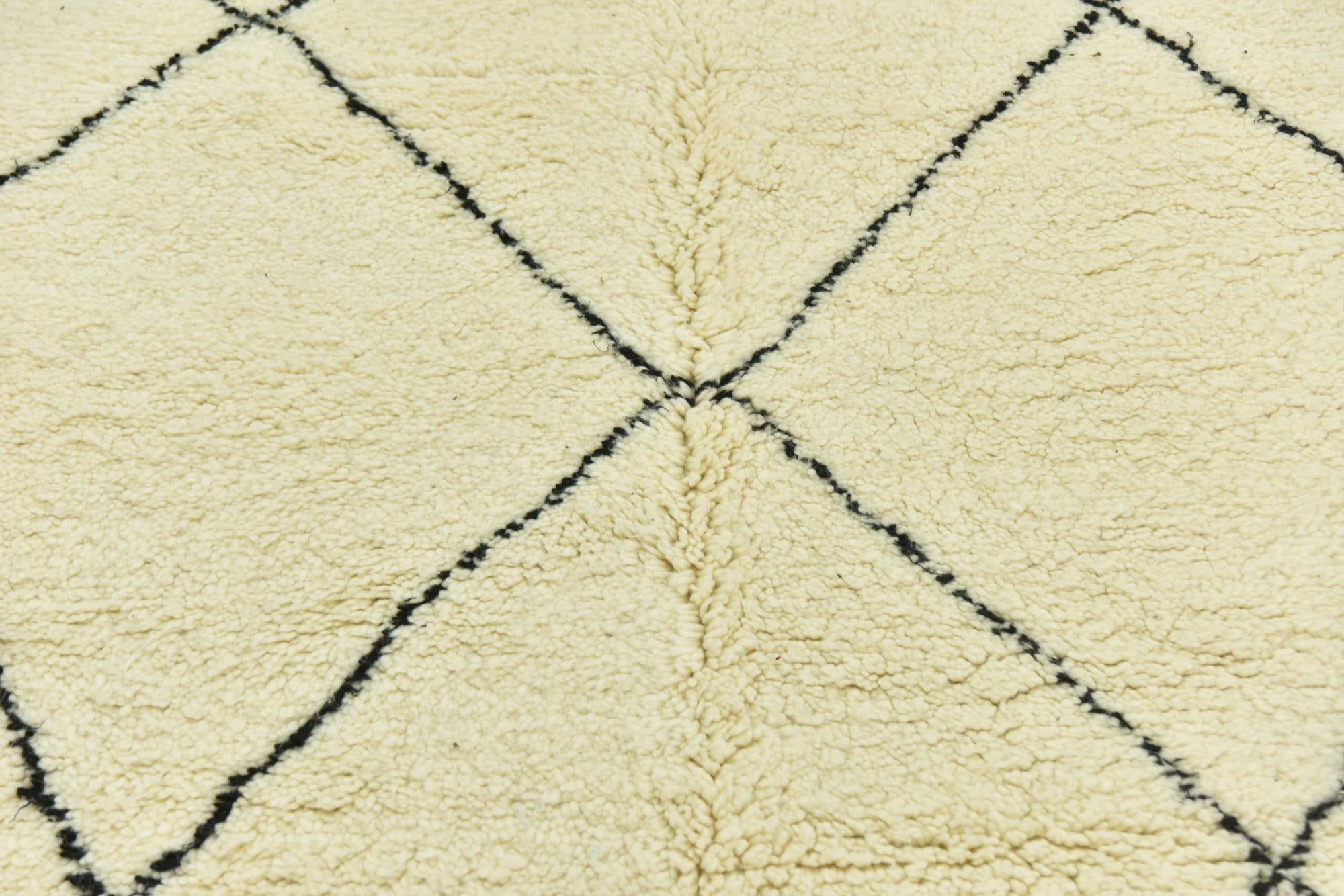 4' 6 x 8' 7 Hand Knotted Moroccan Wool Runner Rug