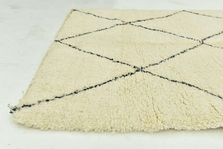 4' 6 x 8' 7 Hand Knotted Moroccan Wool Runner Rug