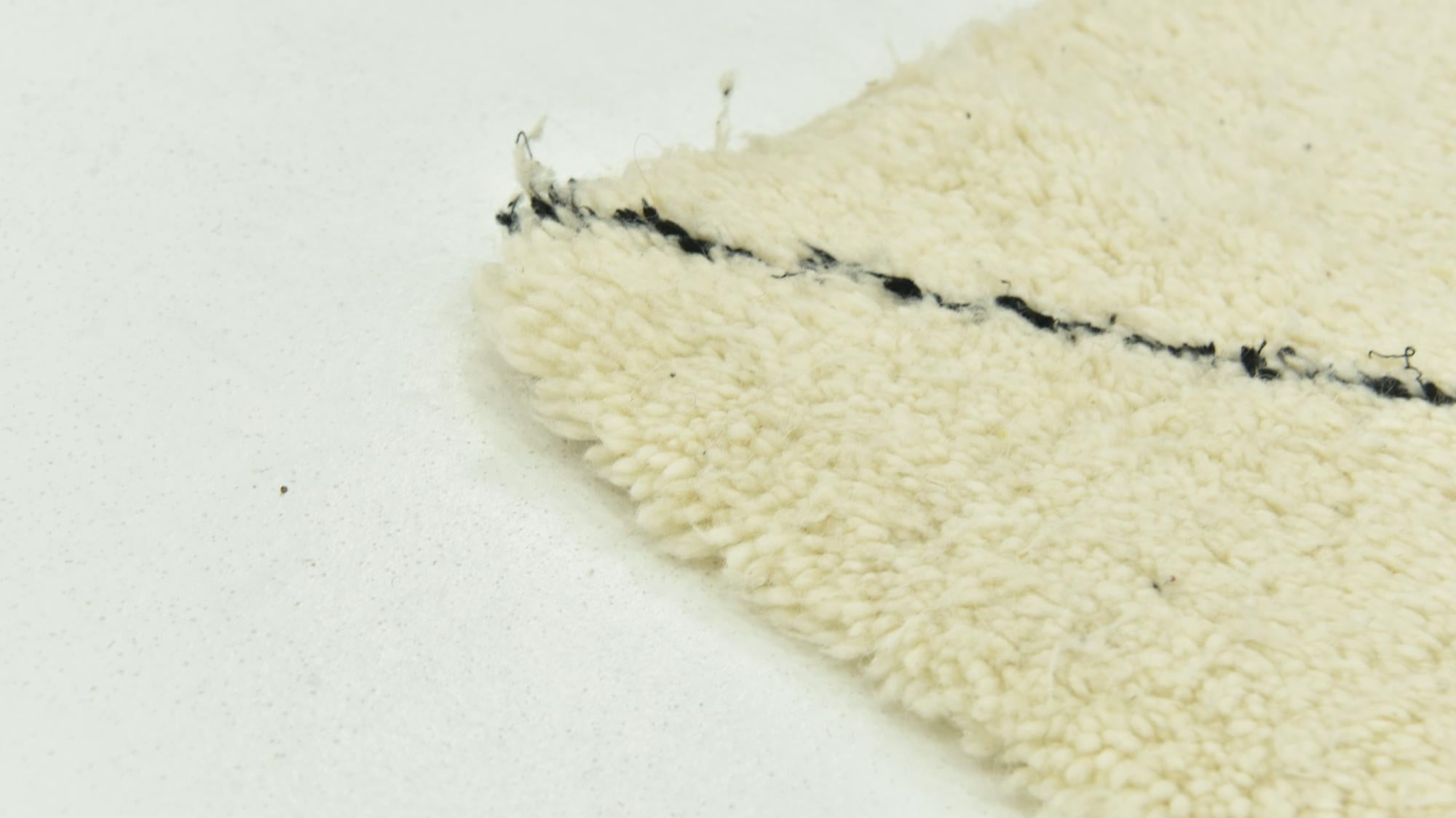4' 6 x 8' 7 Hand Knotted Moroccan Wool Runner Rug