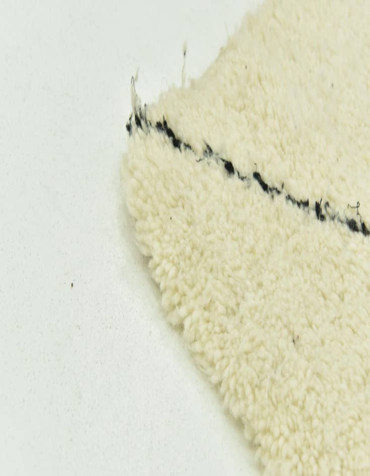 Detail image of 4' 6 x 8' 7  Hand Knotted Moroccan Wool Runner Rug