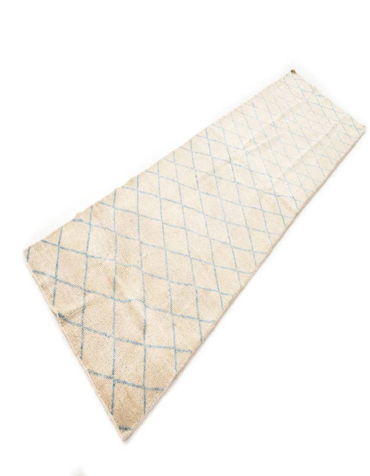 Detail image of 2' 7 x 9' 8  Hand Knotted Moroccan Wool Runner Rug