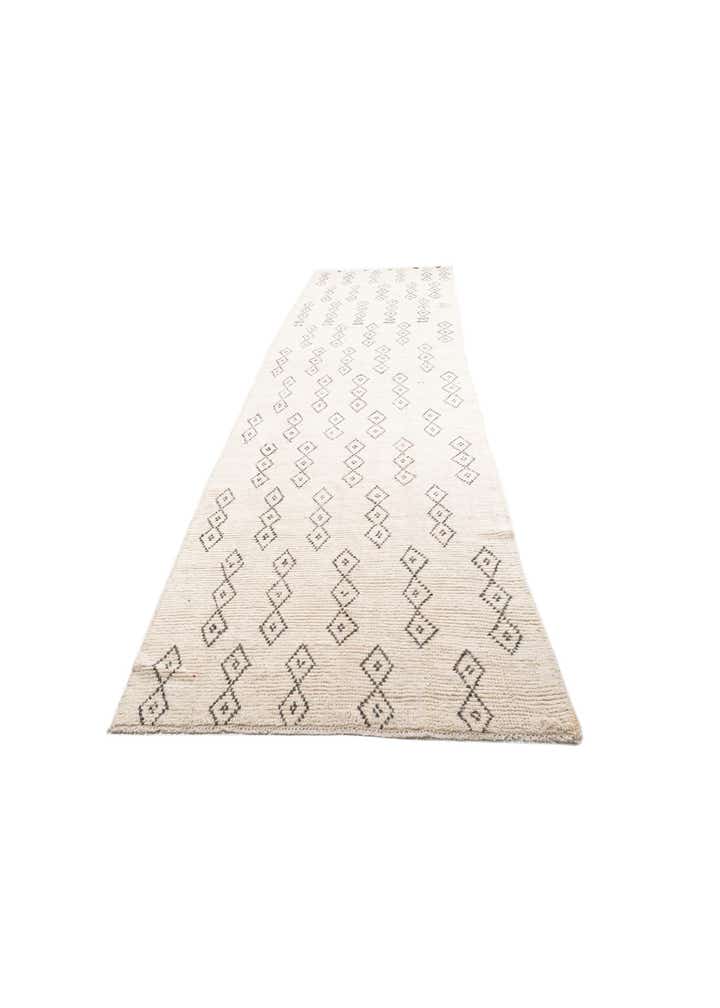 5' x 16' 8 Hand Knotted Moroccan Wool Runner Rug
