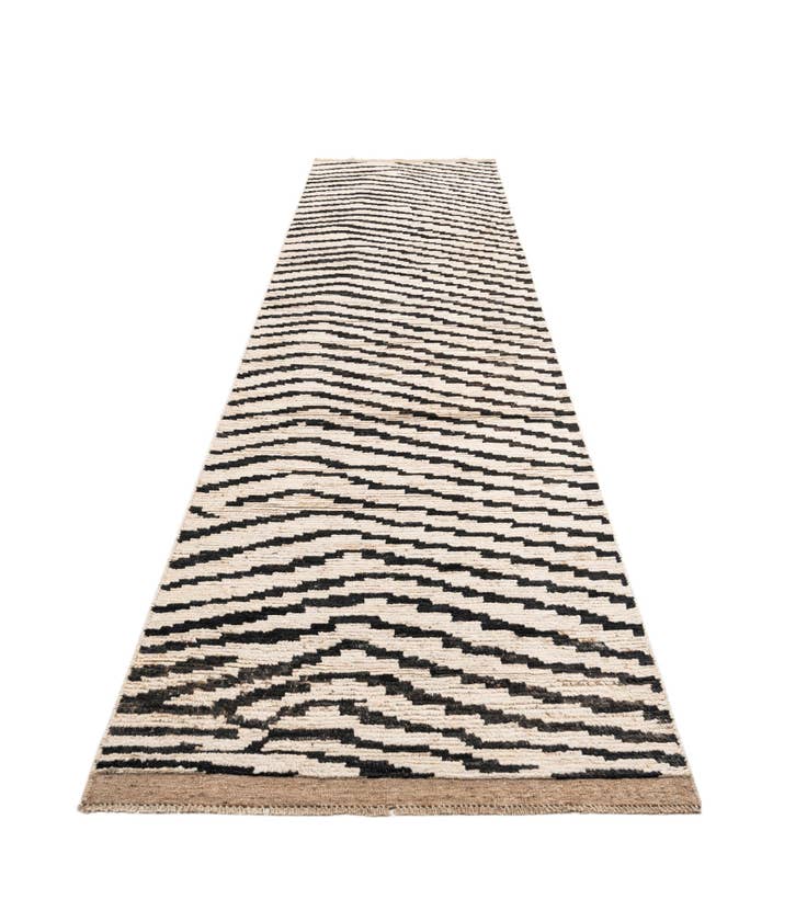 Detail image of 3' 10 x 14' 10 Hand Knotted Moroccan Wool Runner Rug